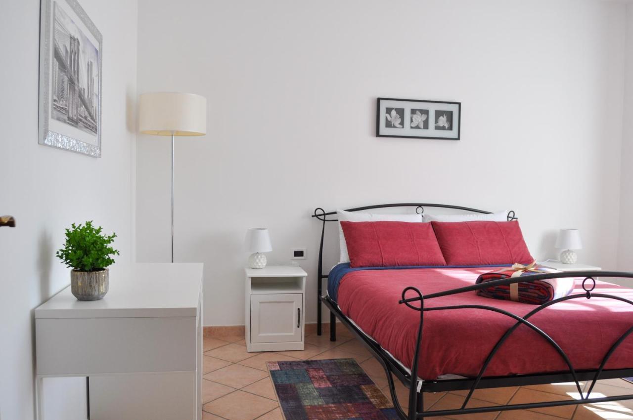 B&B Sarita'S Rooms Certosa di Pavia Εξωτερικό φωτογραφία